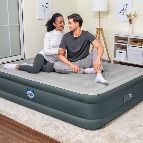 Sealy Fortech Airbed with Built-in Pump